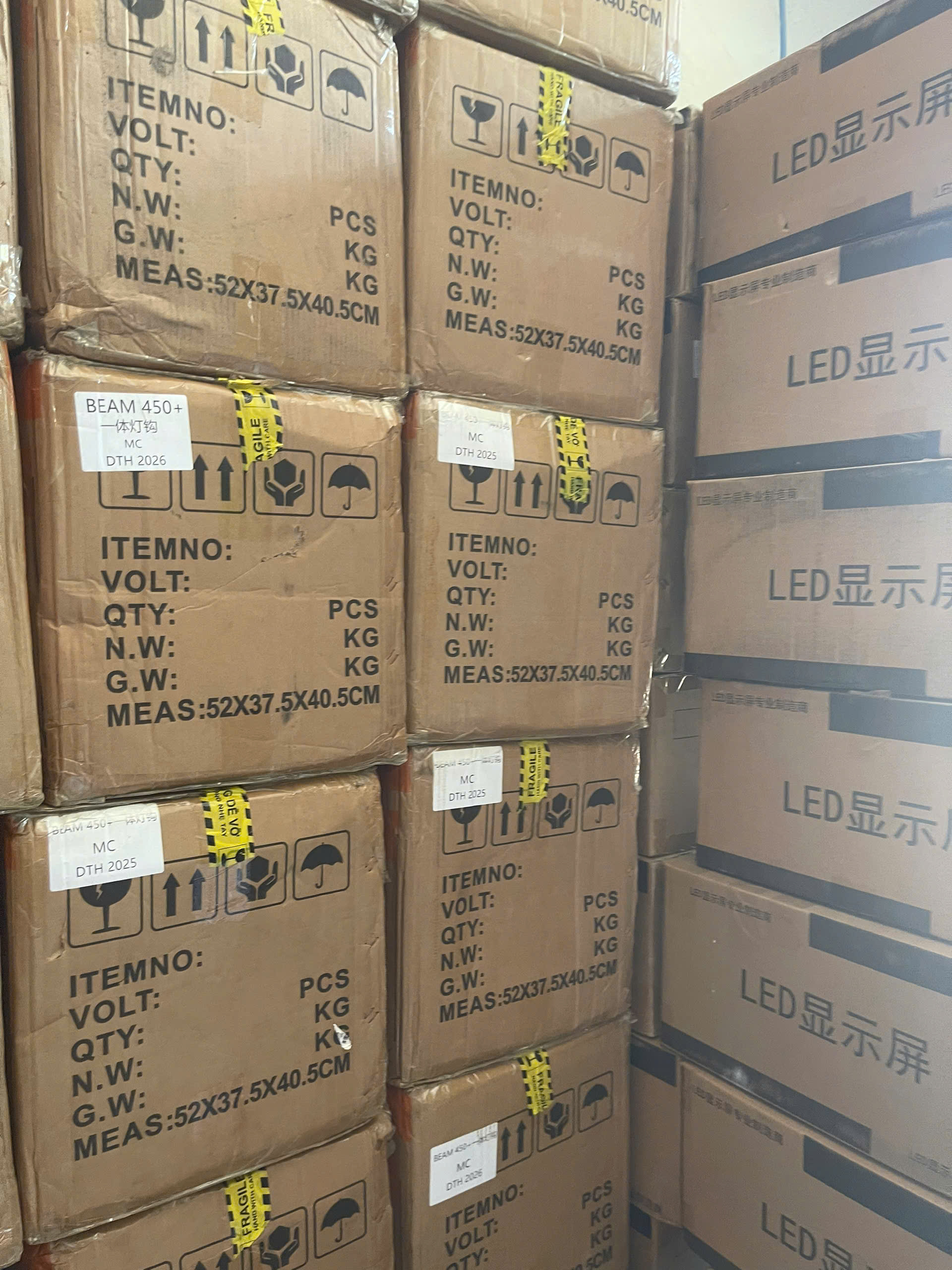 DỰ ÁN MÀN HÌNH LED & ÁNH SÁNG NHÀ HÀNG TIỆC CƯỚI HỘI AN PALACE — DO ĐÈN SÂN KHẤU CQ THI CÔNG & LẮP ĐẶT