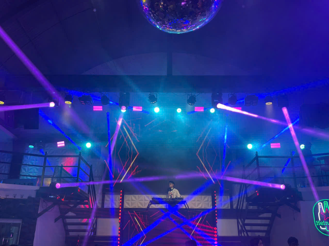  DỰ ÁN ÂM THANH – ÁNH SÁNG BEERCLUB DISTRICT 13 – ĐÀ NẴNG