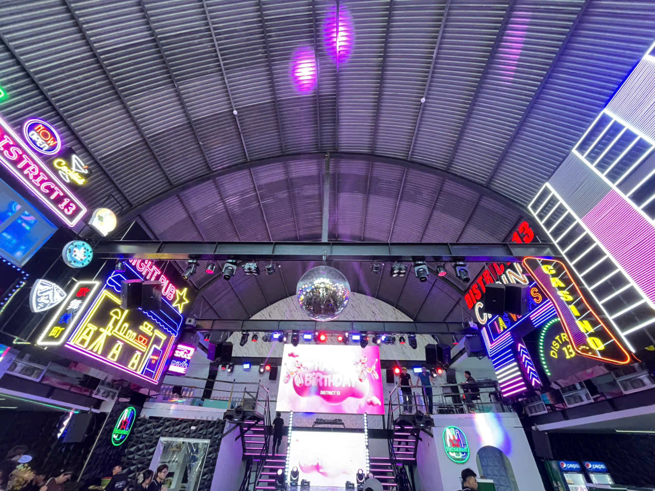 MÀN HÌNH LED — CQ THỰC HIỆN THI CÔNG LẮP ĐẶT