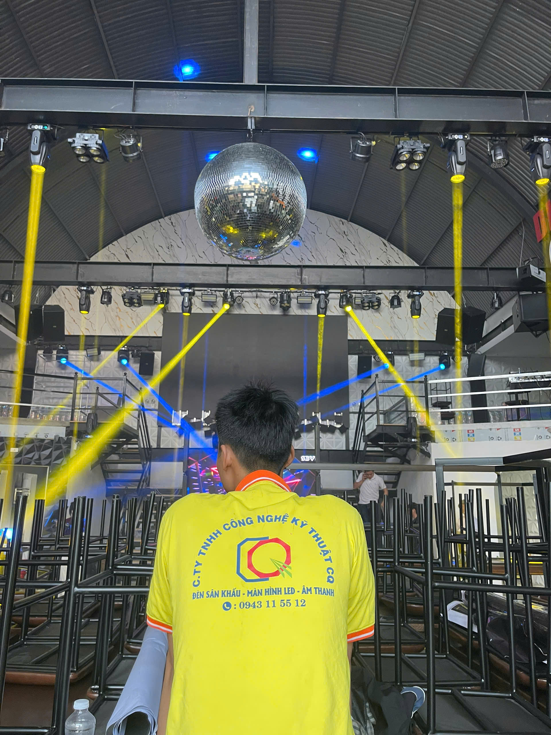 MÀN HÌNH LED — CQ THỰC HIỆN THI CÔNG LẮP ĐẶT